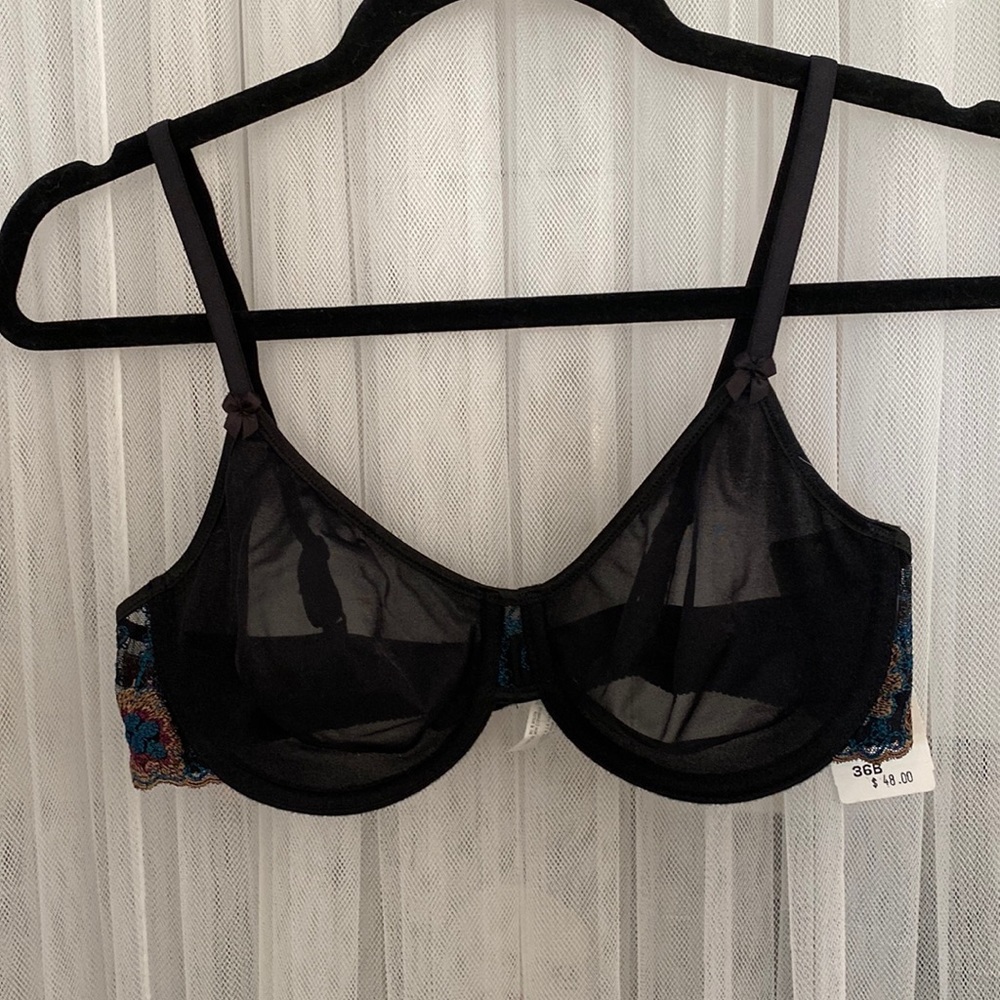 Grenier bra
